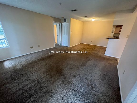 2nd image of 241 Afton Sq Unit 207