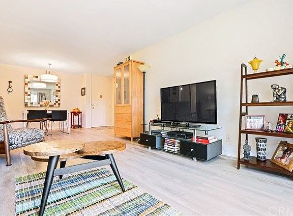 4th image of 576 N Bellflower Blvd Unit 139