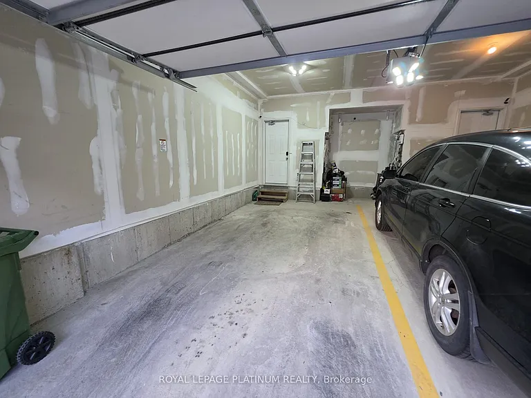 30 Woodstream Dr — Photo 25