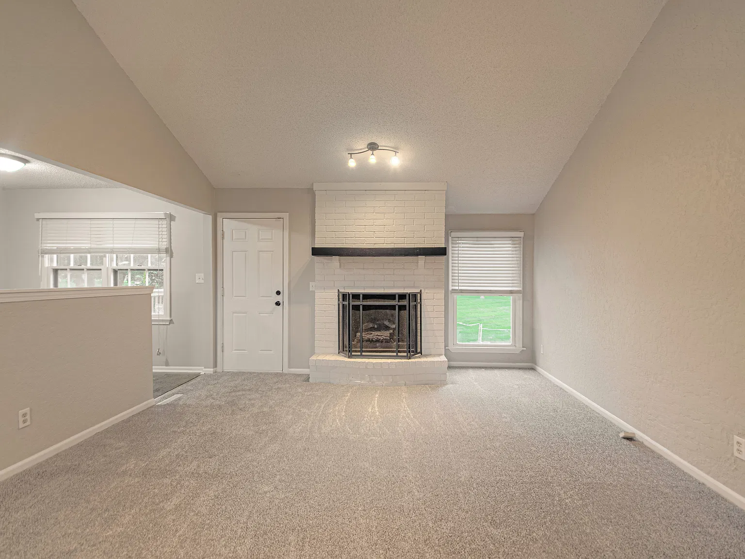 7917 Westridge Rd — Photo 3