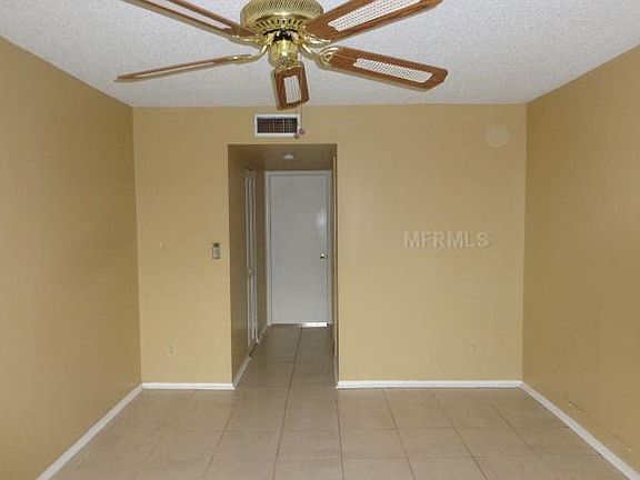 3rd image of 4895 Bay St NE APT 305
