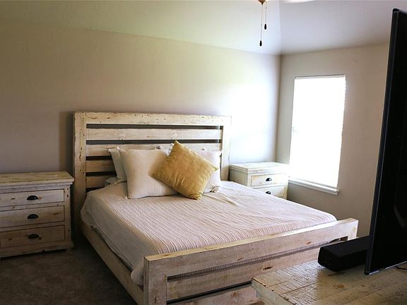 4th image of 5710 Sanabel Ct