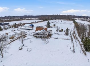 8595 Columbia Hwy, Eaton Rapids, MI 48827