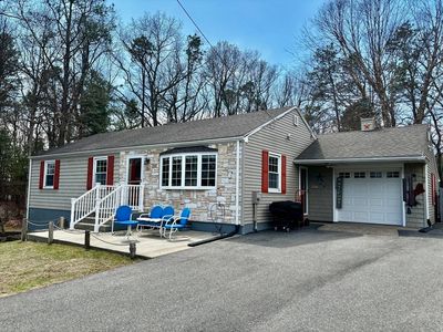 96 Clearbrook Dr, Springfield, MA, 01118