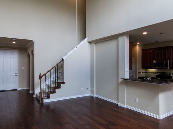 5th image of 6118 Black Swan Cir