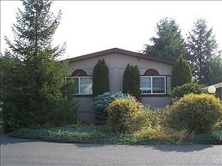 3rd image of 185 NW Harwood Ave Spc 38