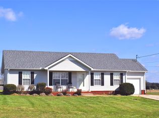 203 Thelma Dr, Bell Buckle, TN 37020