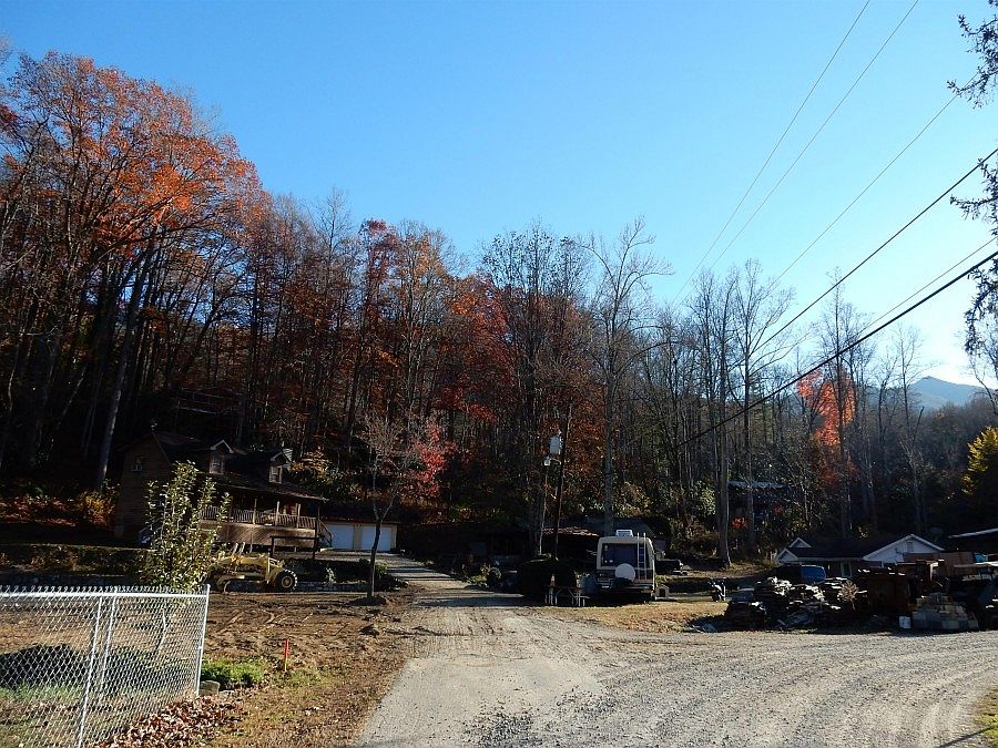 2nd image of 118 Ferndale Rd