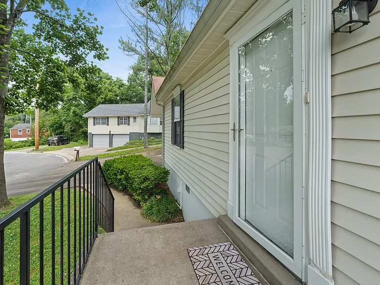 2822 Airwood Dr — Photo 5