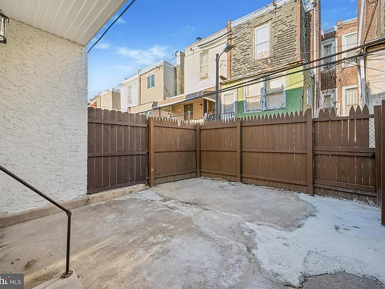 2964 N Taylor St — Photo 10