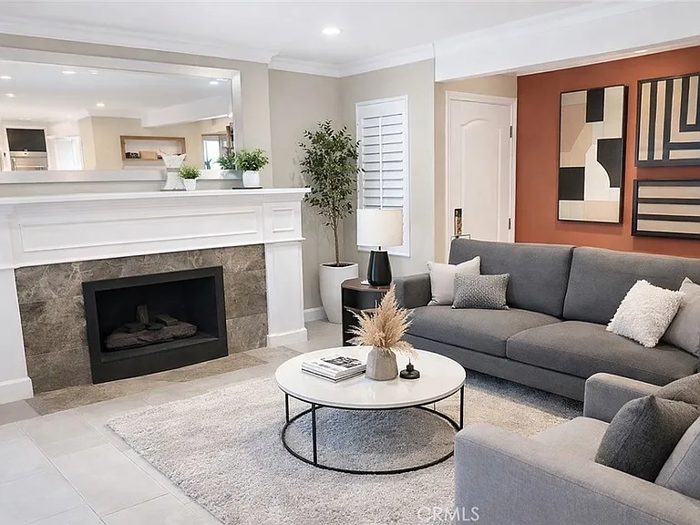 280 Cliff Dr #1 — Photo 1
