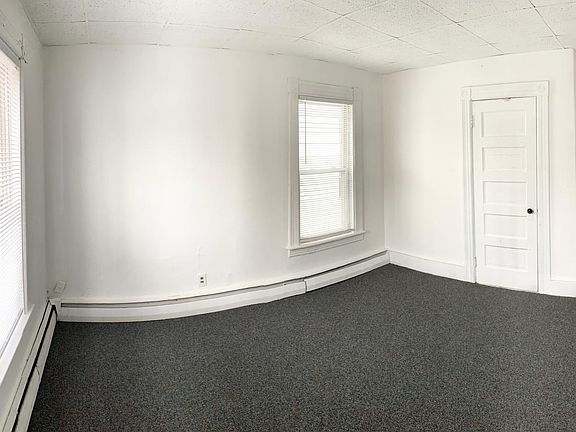 4th image of 50 Dubuque St #1-6