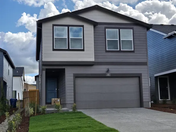 372 Greencrest St NE, Salem, OR 97301