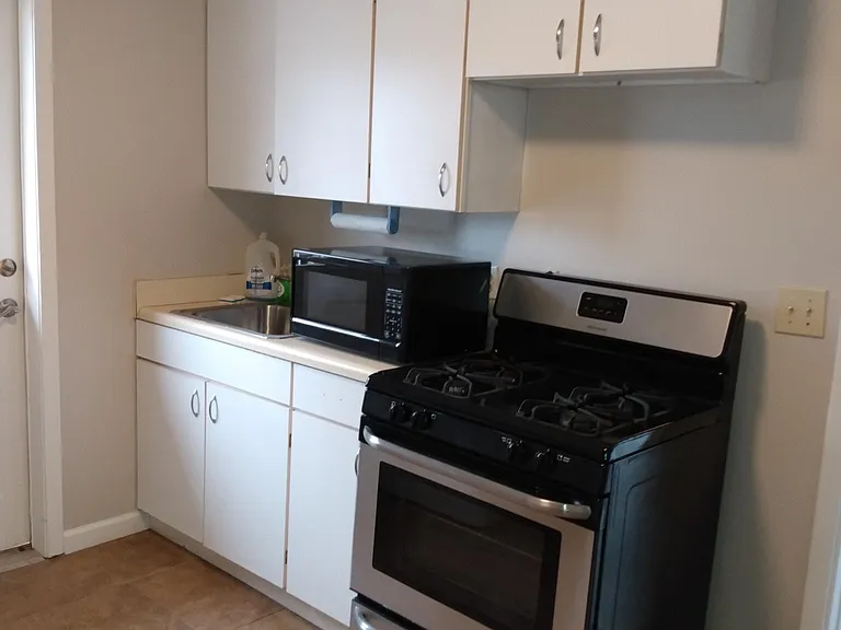 1295 Turner Rd SW — Photo 3