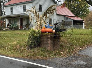 4659 Poor House Rd, Martinsburg, WV 25403
