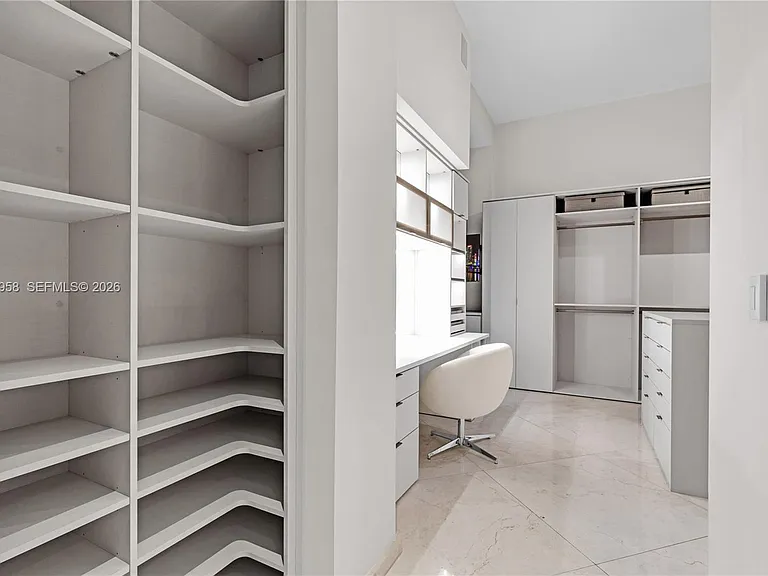 900 Brickell Key Blvd #1002 — Photo 38
