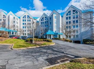 1510 Waterford Dr, Camp Hill, PA 17011