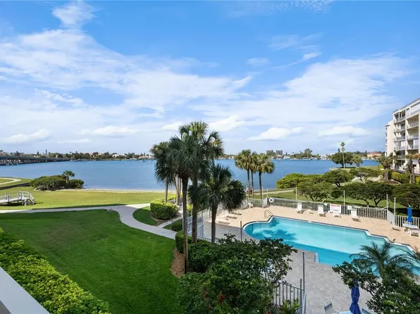 7872 Sailboat Key Blvd S APT 205, South Pasadena, FL 33707
