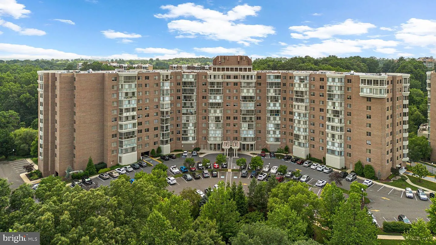 3200 N Leisure World Blvd APT 803 photo 1