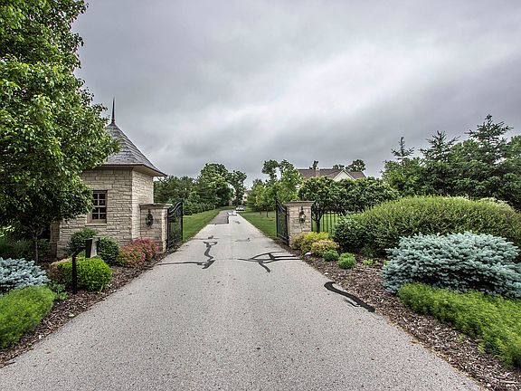 2nd image of 5124 Hoovergate Lane