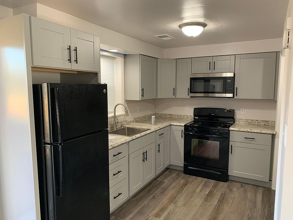 1st image of 5322 Plaza Ave #1
