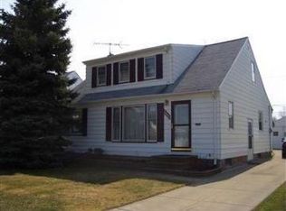 24600 Alberton Rd, Euclid, OH 44123