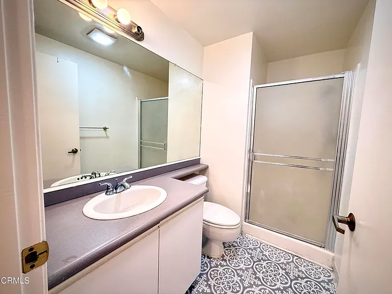 360 S Los Robles Ave #9 — Photo 18
