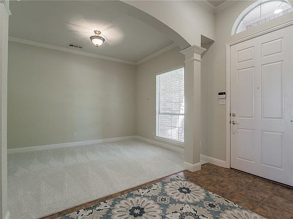 5th image of 1705 Arena Dr