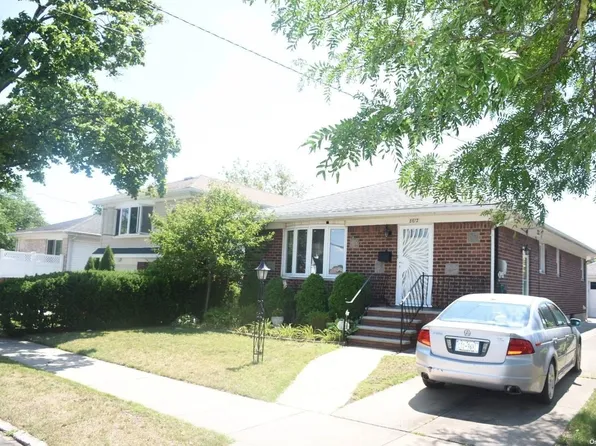 86-12 159th Avenue, Howard Beach, NY 11414