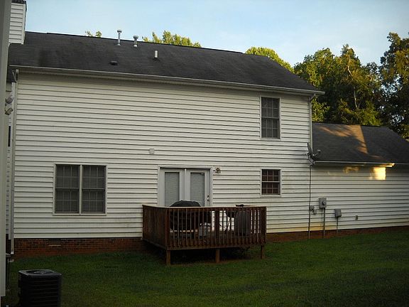 3rd image of 2530 Corinth Dr