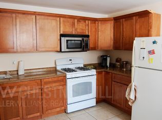 27 Winslow Rd #1A, Belmont, MA 02478