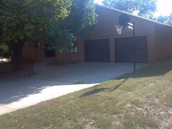 2nd image of 1709 Little Kitten Ave