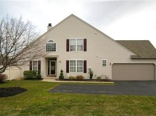 6011 Timberknoll Dr, Macungie, PA 18062