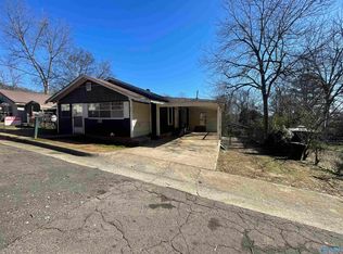 829 N 36th St, Gadsden, AL 35904