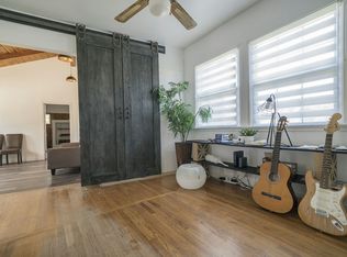 6959 Oak Park Ave #9, Van Nuys, CA 91406
