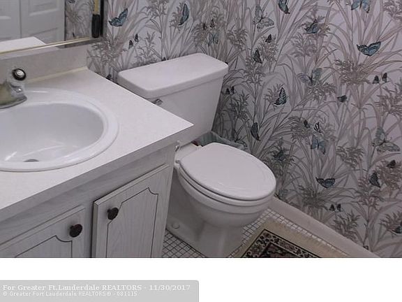 5th image of 9700 Sunrise Lakes Blvd APT 303