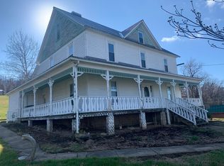 912 W G St, Elizabethton, TN 37643