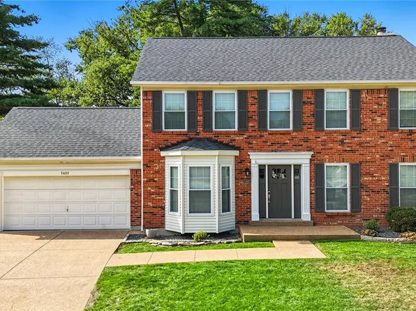 1401 Windrider Ct, Fenton, MO 63026