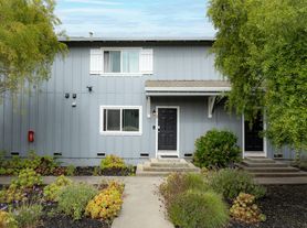 30th Ave Townhomes, 2x1.5 - Townhome