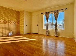 2532 Amarillo St, Las Vegas, NV 89102