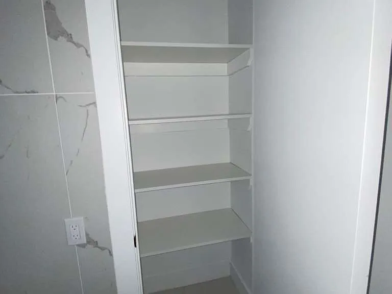 286 Hawthorne Ave #2 — Photo 9