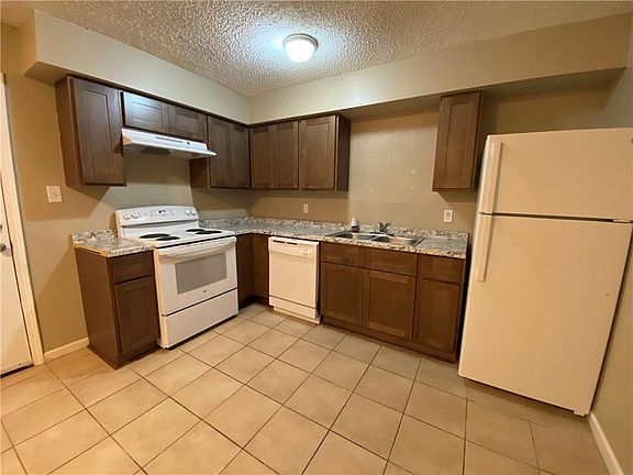 3rd image of 46037 Rufus Bankston Rd