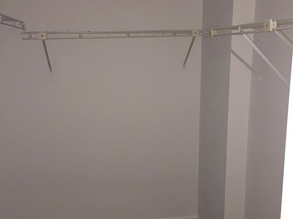 2nd image of 555 NE 15th St APT 12B