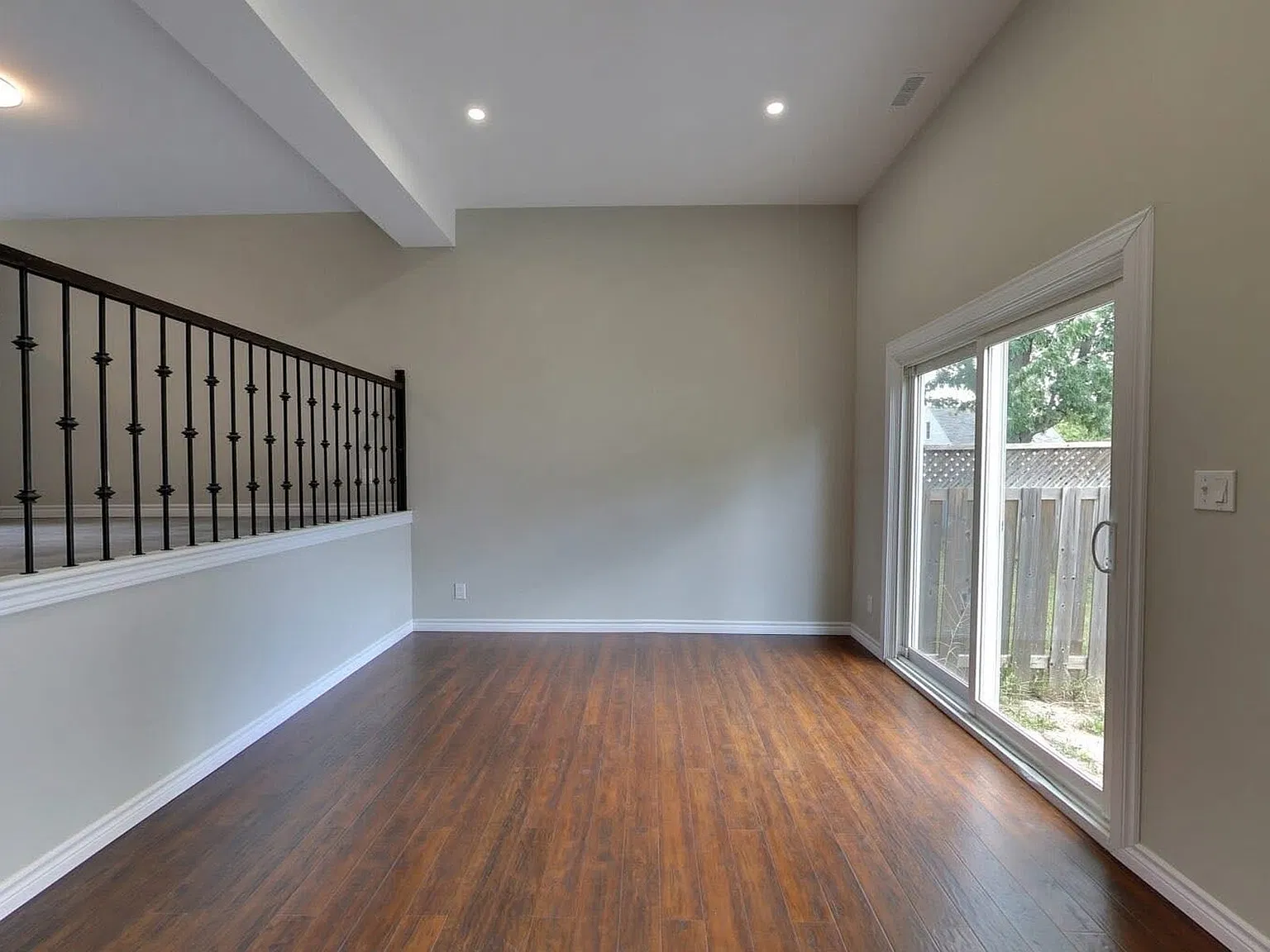 357 Murray Street Corunna — Photo 2