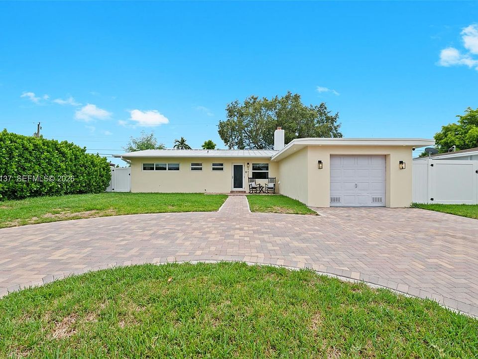 1st image of 9620 Jamaica Dr