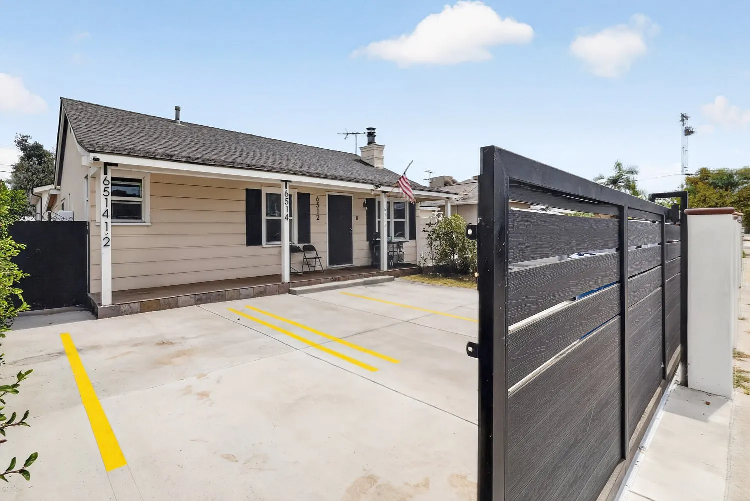2 bed, 787 sqft, $3,000 — Photo 2