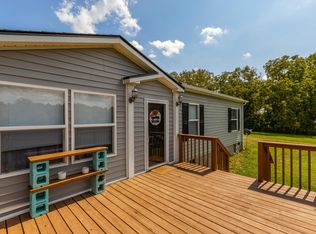 1195 Graves Rd, Stamping Ground, KY 40379