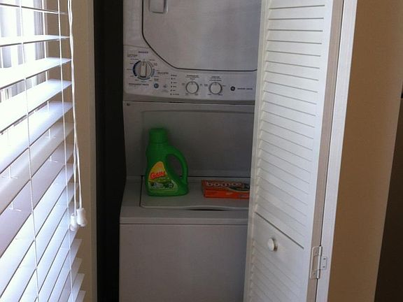 3rd image of 151 Yeardley Dr