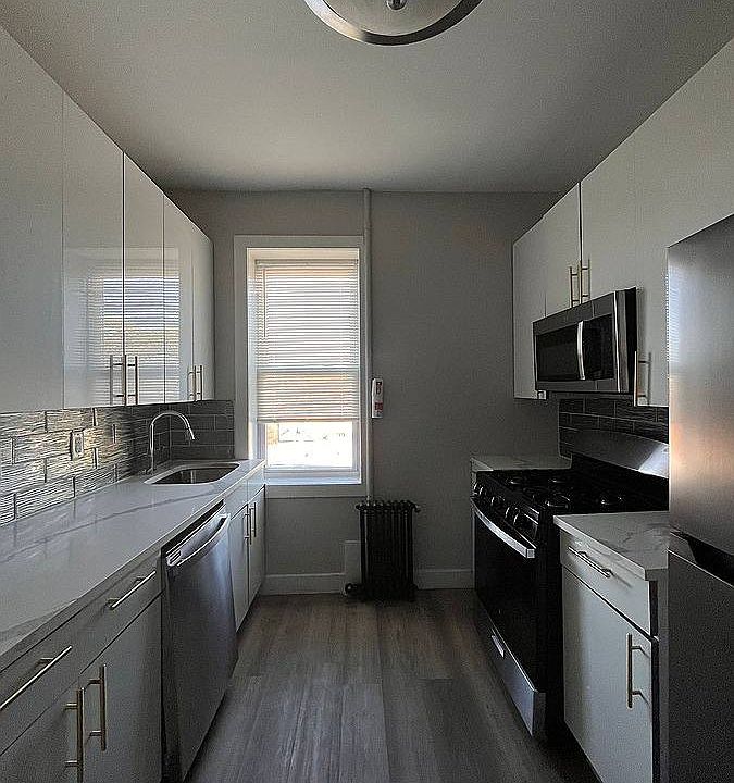 1st image of 5801 Palisade Ave