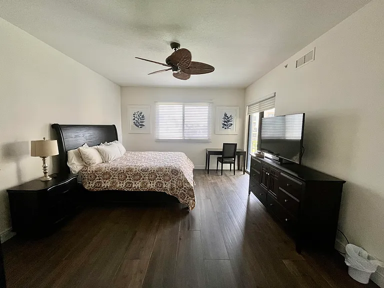 370 Golfview Rd #302 — Photo 26